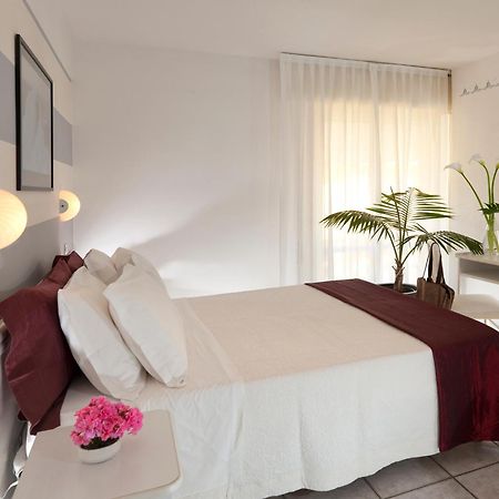 Hotel Gabriella Rimini Esterno foto