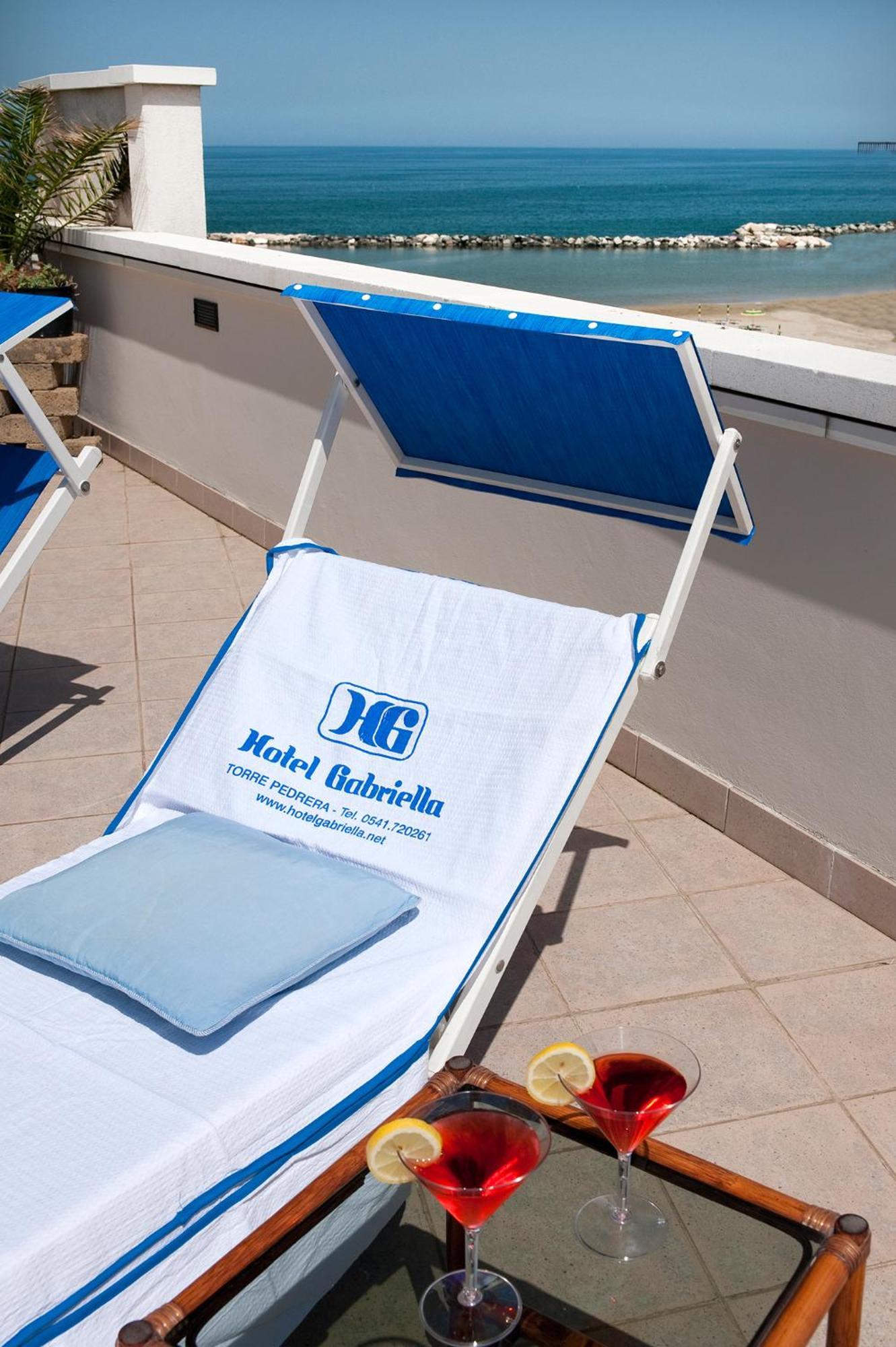 Hotel Gabriella Rimini Esterno foto