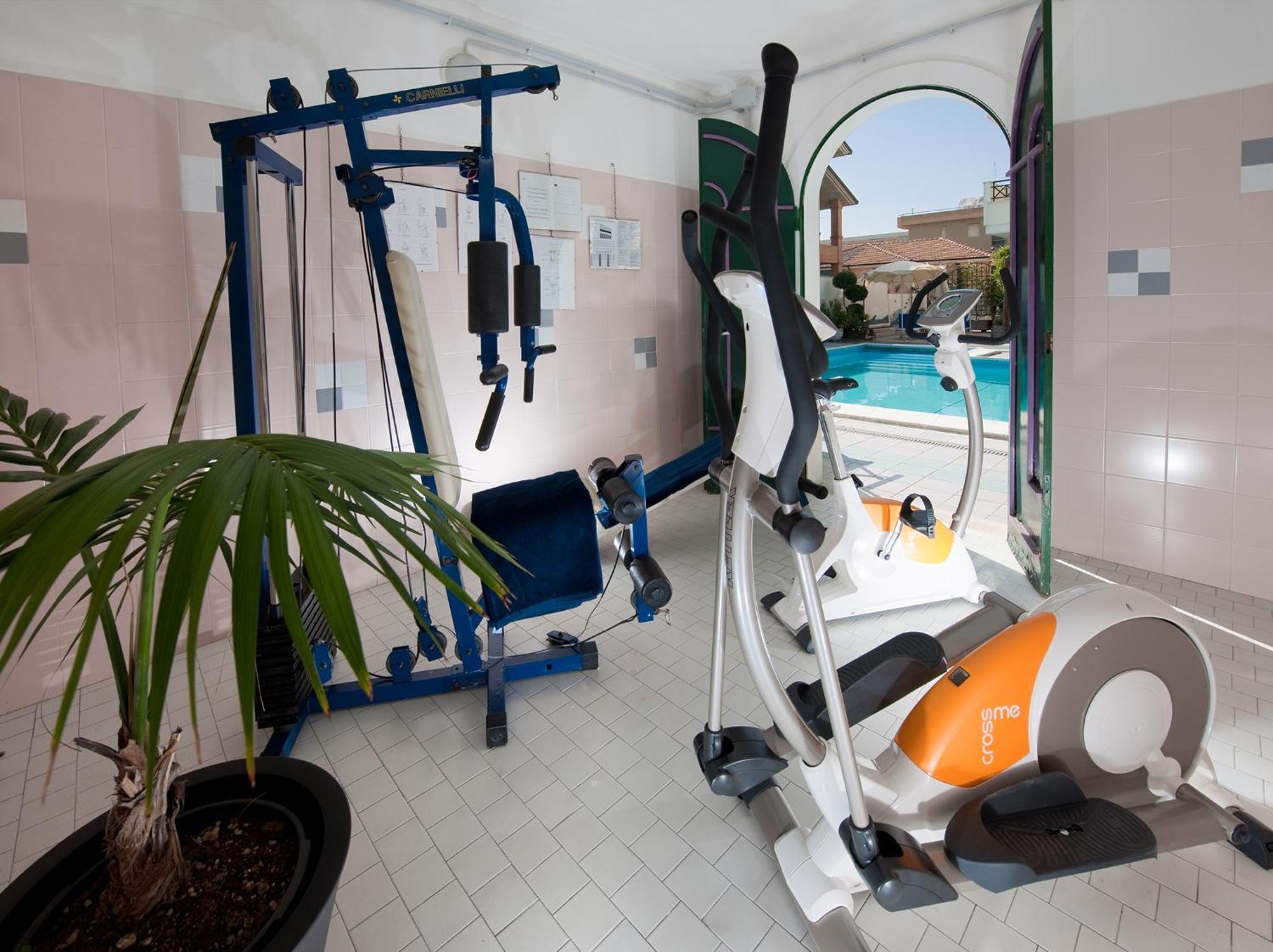 Hotel Gabriella Rimini Esterno foto